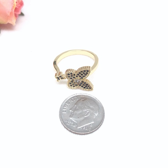 Sapphire Diamond CZ Butterfly Ring in Gold Filled, NWT. September Birthstone - Picture 9 of 11
